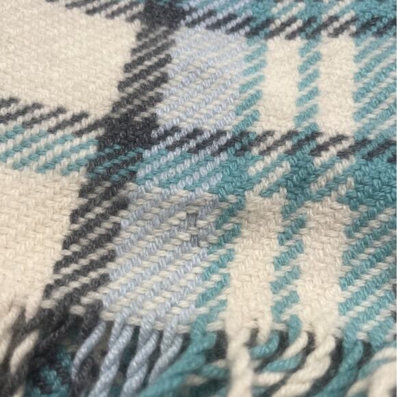 Banana Republic plaid fringe scarf lambswool cashmere vintage - Picture 3 of 5